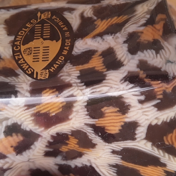 African Swazi Candle 4in Pillar leopard - Picture 2 of 12